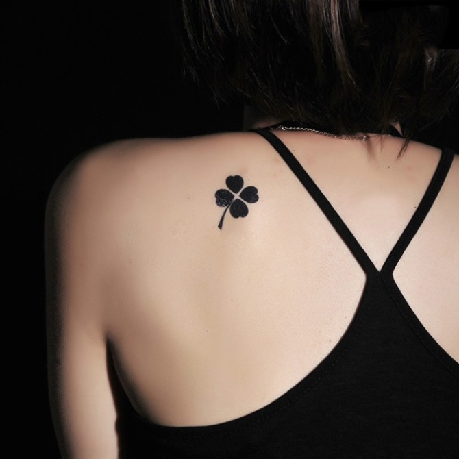 Four Leaf Clover Tattoo Black - Clover Tattoos <3 <3