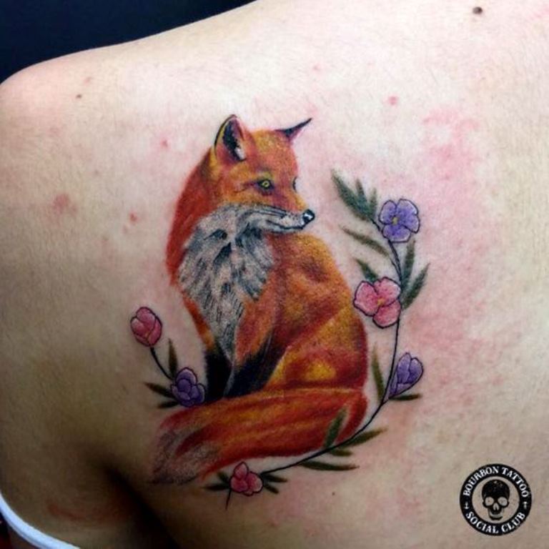 TikToker sparks frenzy after revealing she paid $2,600 for sketch of fox  tattoo | Daily Mail Online