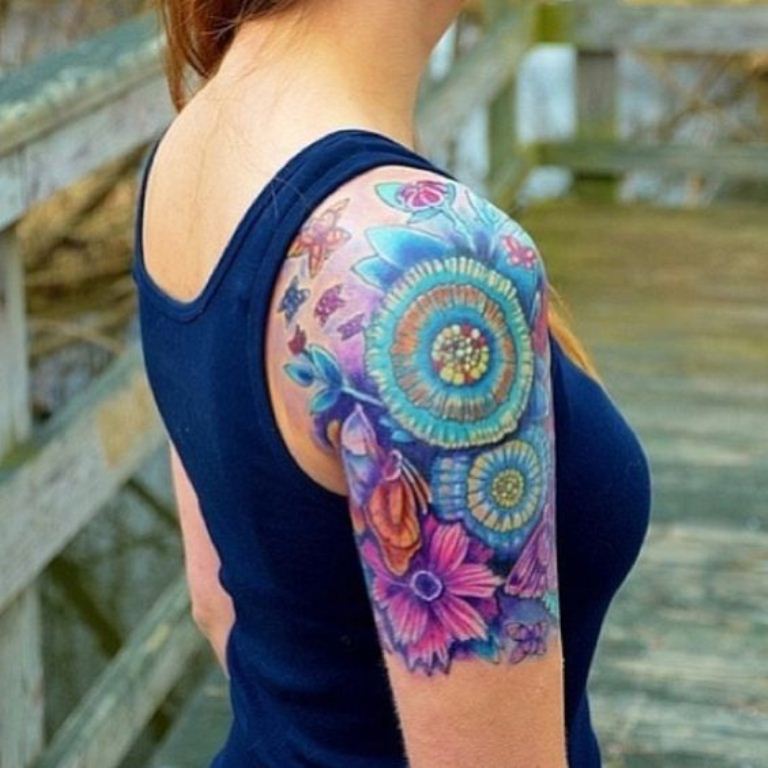 50+ back Shoulder Tattoo Ideas For Woman